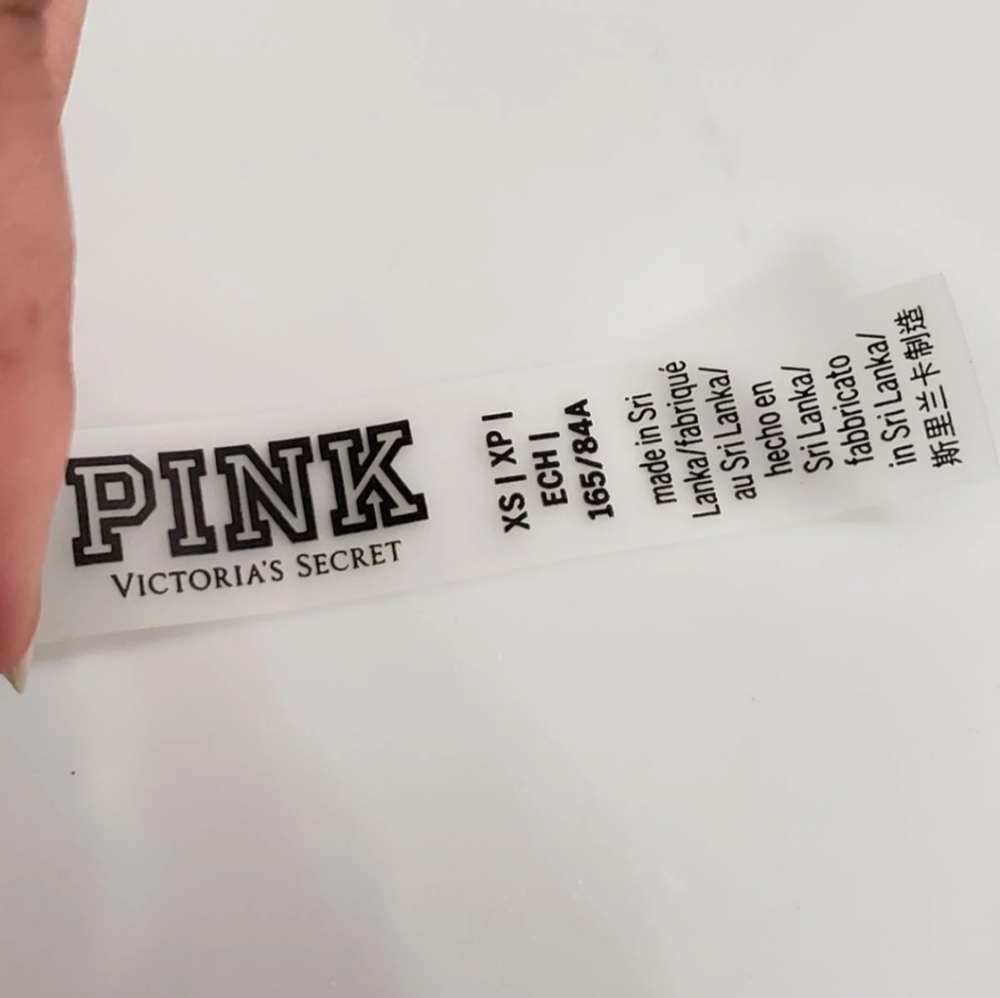 🆕️ NWT Victoria's Secret PINK Size XS Swim Top 🏊 - Picture 15 of 15